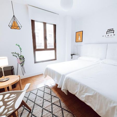 לאון Hostal Misericordia מראה חיצוני תמונה